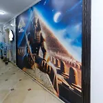 Great Horizon Pyramids