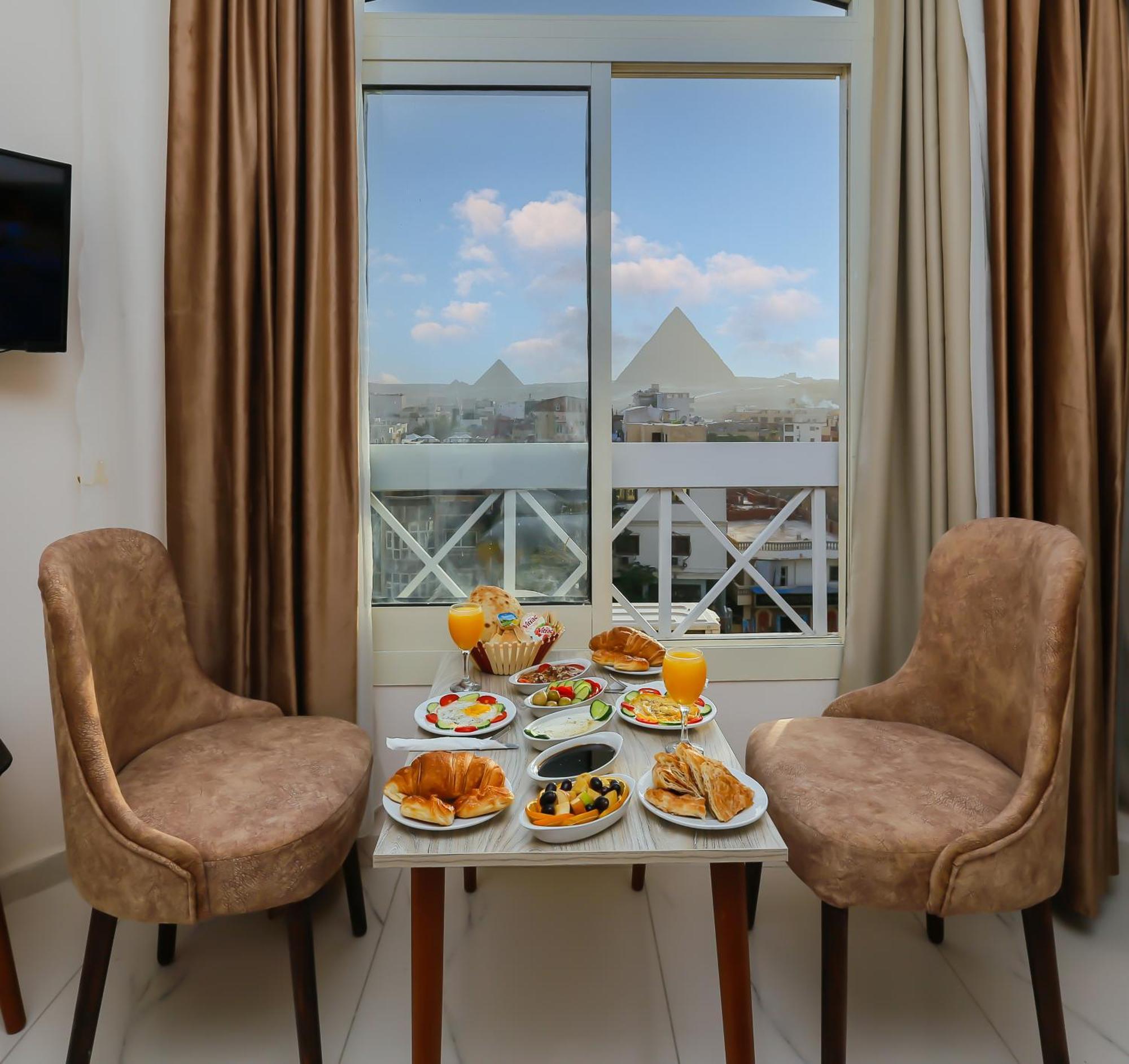 Great Horizon Pyramids Guest house